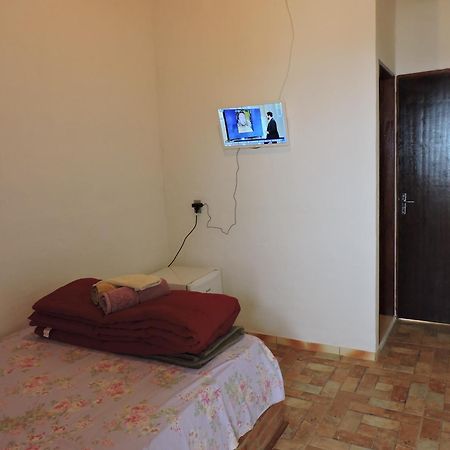 Hotel Pousada Casa Da Serra São Tomé das Letras Habitación foto